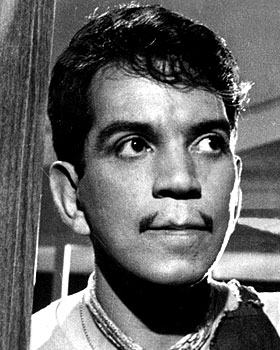 Mario Fortino Alfonso Moreno Reyes (Ciudad de México, México, 12 de agosto de 1911-Ciudad de México, 20 de abril de 1993) fue un actor y comediante mexicano ... - cantinflas